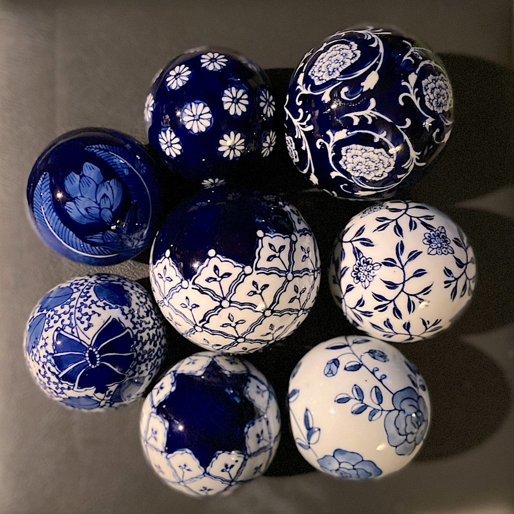 Real porcelain decor. Set of 8 blue and white porcelain sphere home decor.
